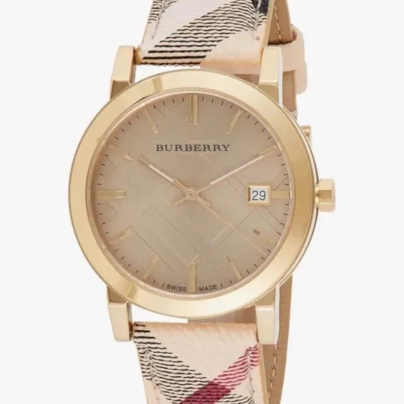 Burberry Gold and Cream Watch - Picture 2 of 11